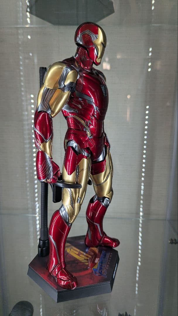 ジ*A様 ホットトイズ　アイアンマン・マーク８５