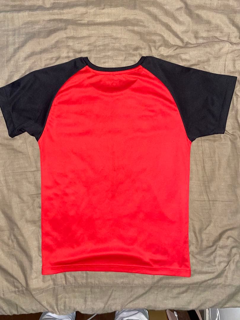 Tシャツ　赤黒1番ハイキュー！！音駒　古着