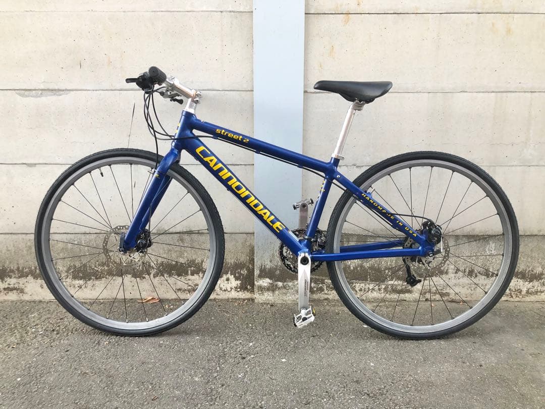 【カスタム極美品】キャノンデール　ストリート2 27速　クロスバイク　CT380