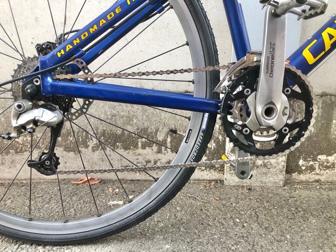 【カスタム極美品】キャノンデール　ストリート2 27速　クロスバイク　CT380