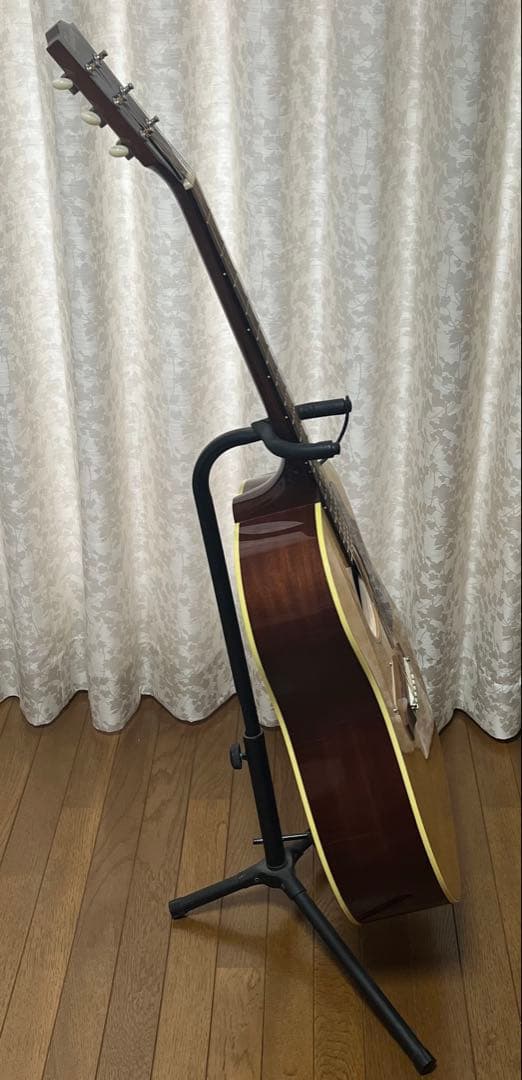 新品同様 Gibson J-50 2022年 ケース付き