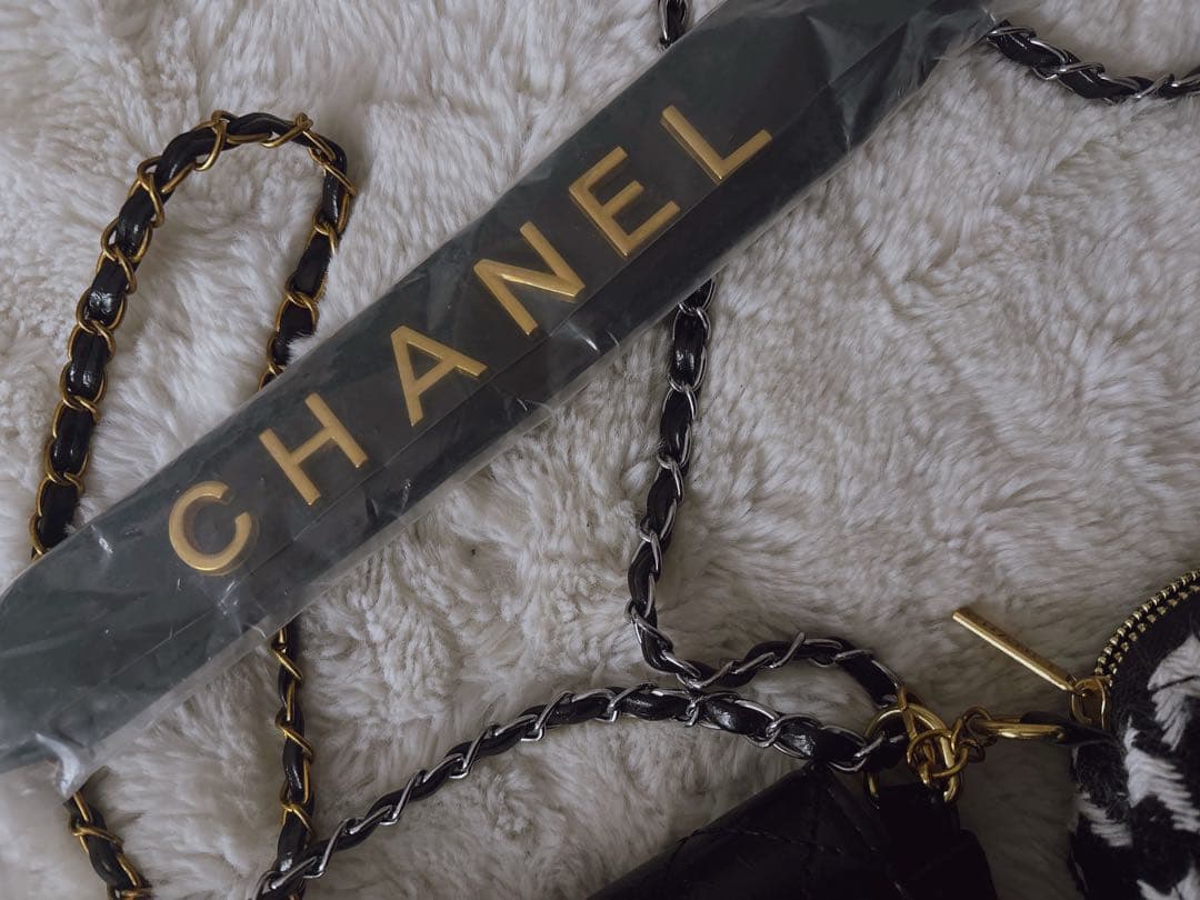 ノベルティースマホCHANEL キルティングバッグ セット
