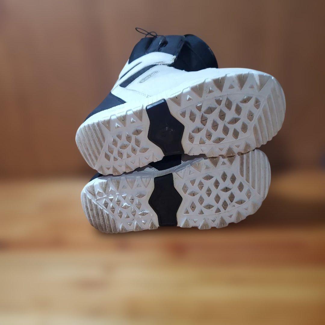 BURTON スノーボードブーツ 27cm! 26129