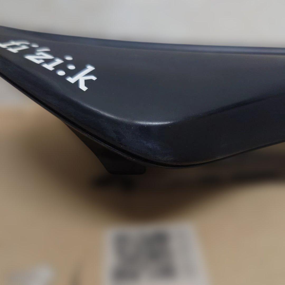 フィジークfizi:k AERIS LD R3　kiumレール サドル