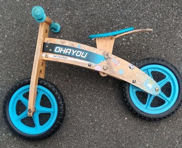 ストライダー　バランスバイク　オフロード　モトクロス