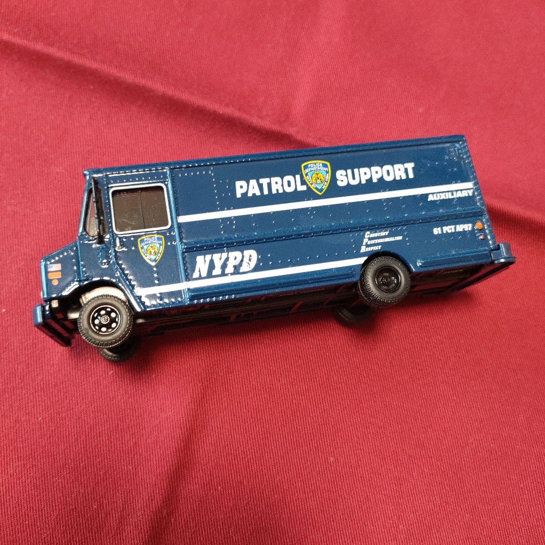 ターミネーター2 装甲 武器 バス NYPD