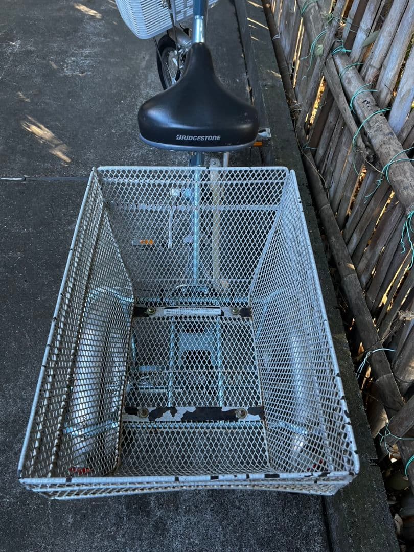 お引き取り限定 ブリヂストン ワゴン 三輪車