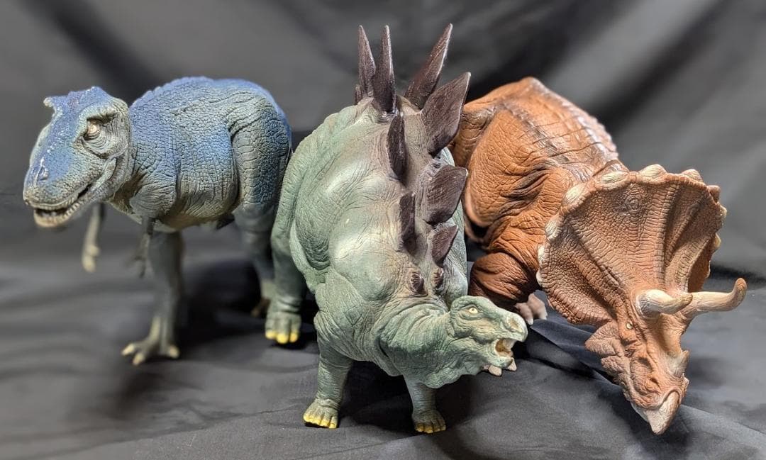 超恐竜ティラノサウルス＆トリケラトプス＆ステゴサウルス（バンダイ）３体セット