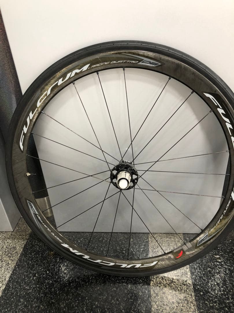 ゆんフルクラム　レーシング　クアトロ　ディスク　カーボンホイール
