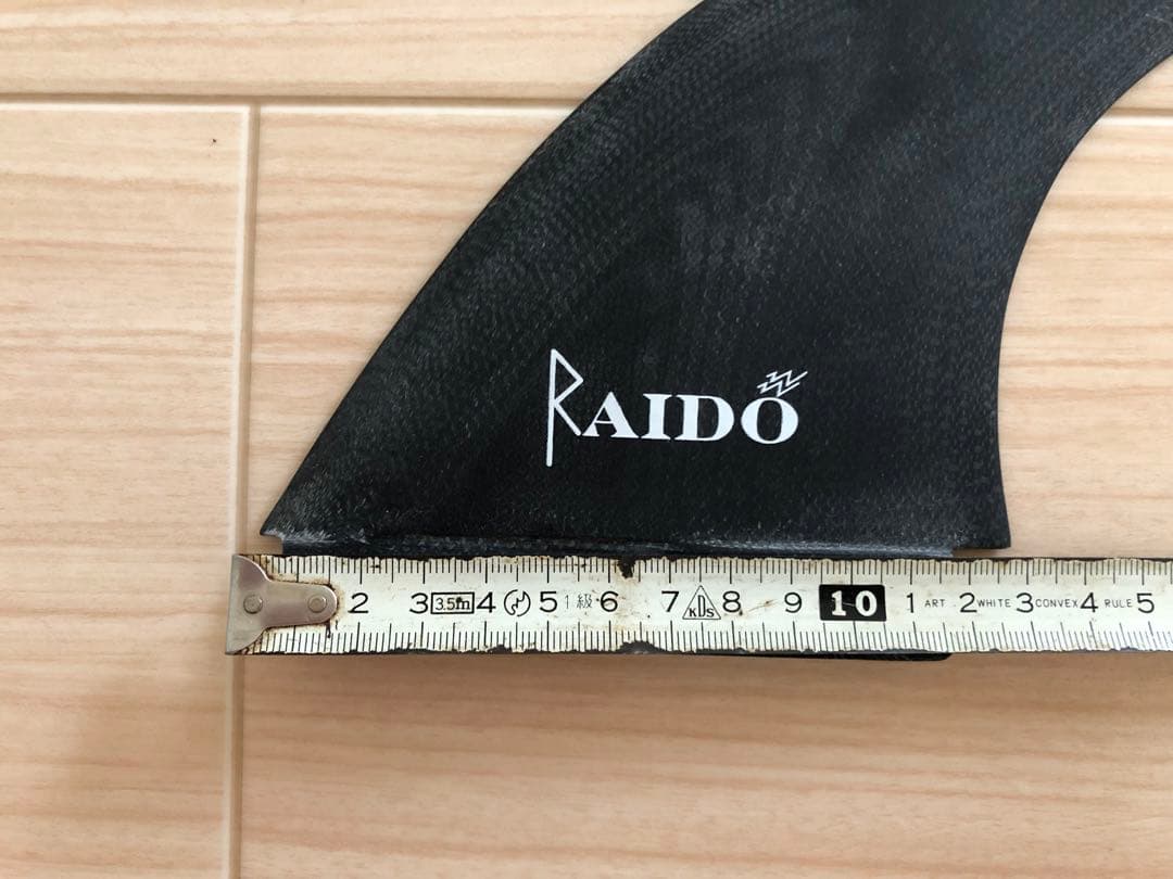 フューチャーフィン　ツインフィン　Raido surf