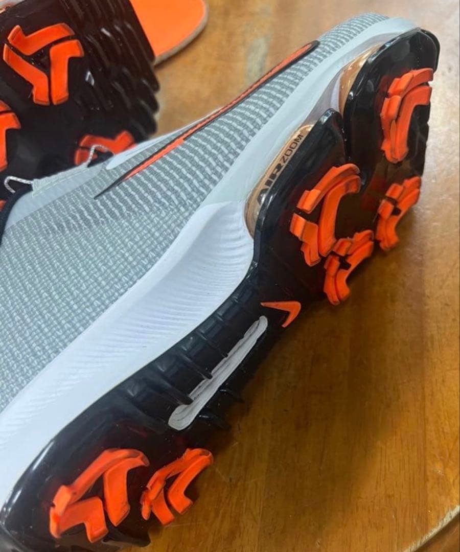 ナイキ ゴルフシューズ　エアズームインフィニティツアーネクスト定価30800円