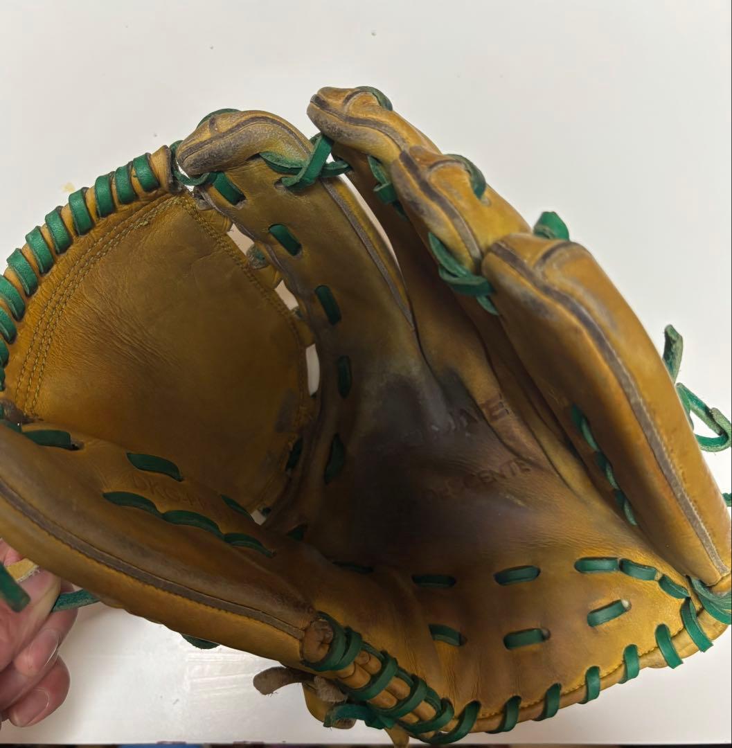 デサント 硬式投手用グローブ