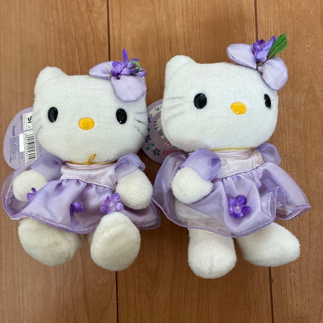 キティちゃん ぬいぐるみ 花占い