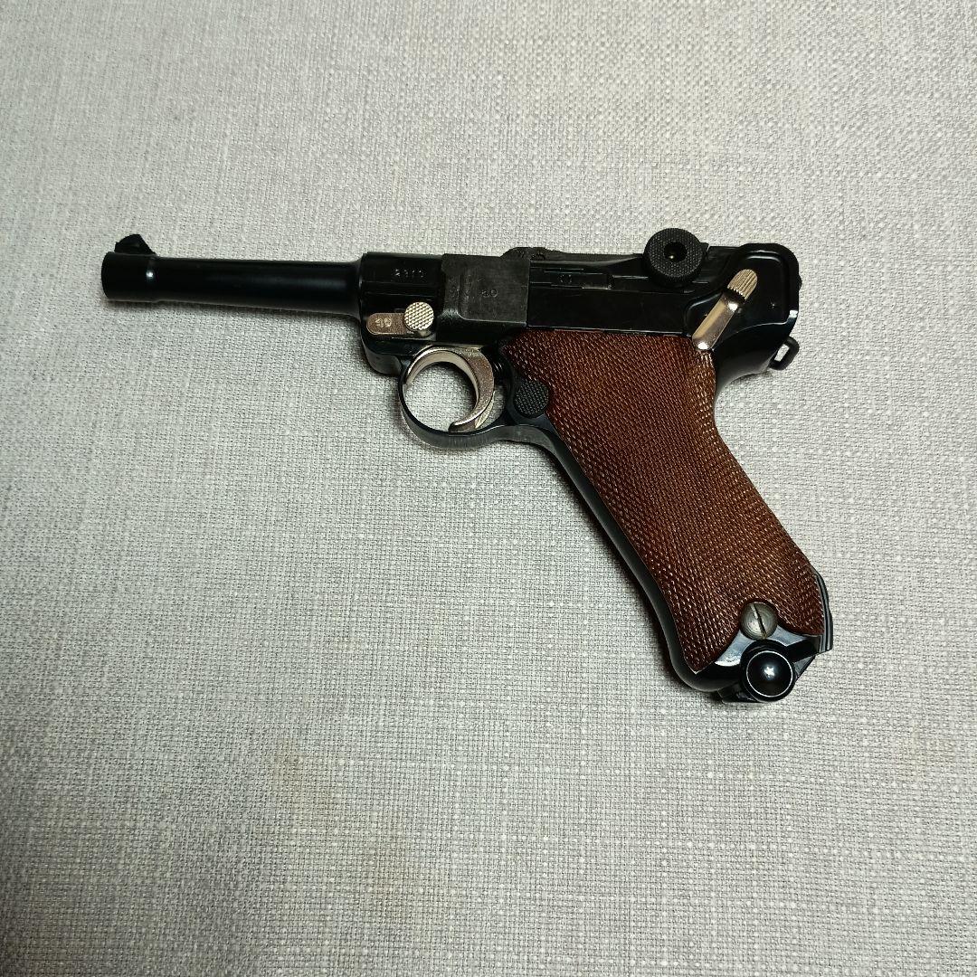 ポイント製 コッキングエアガン ルガーP08 トイガン 18才以上用