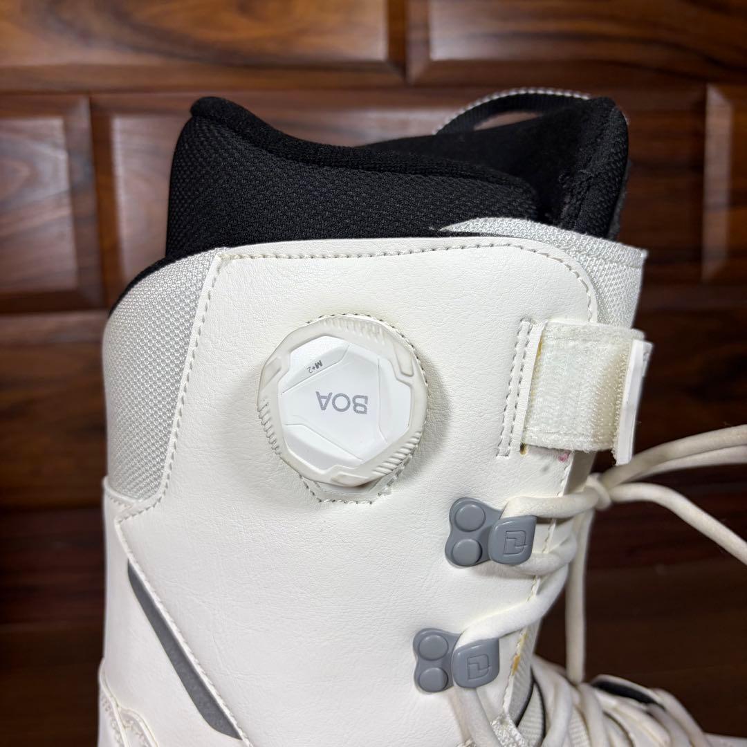 DEELUXE ディーラックス D.N.A スノーボードブーツ 未使用級 超美品