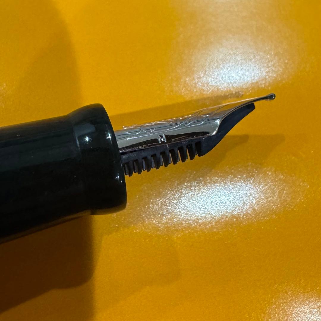 【最終値下げ！】DELTA 万年筆