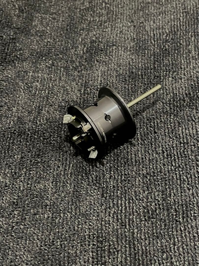 24カルカッタコンクエスト 純正シャロースプール