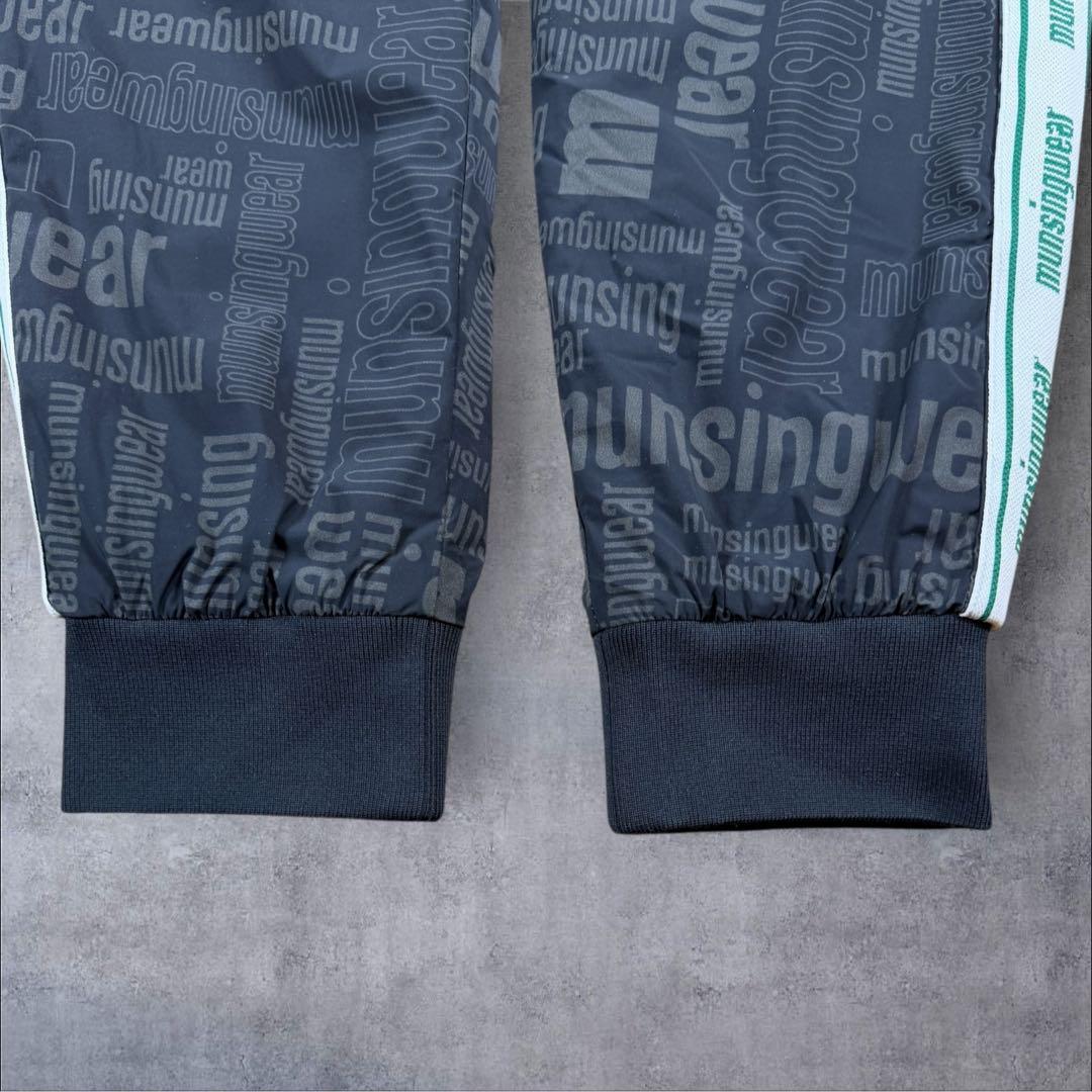 美品 Munsingwear マンシングウェア 中綿 入りパンツ ブラック 82