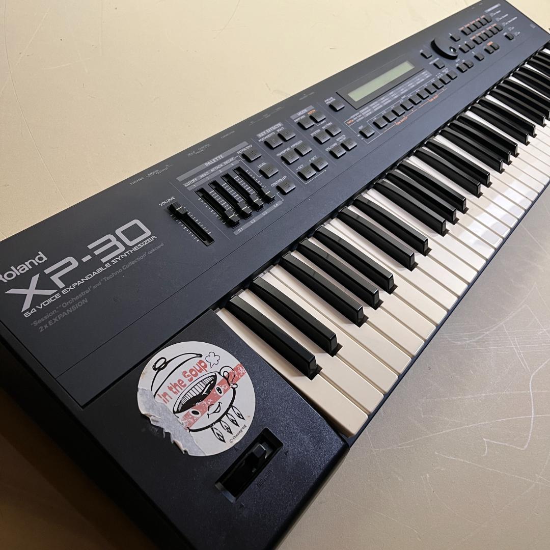 Roland XP-30 シンセサイザー 電源コード ソフトケース付属