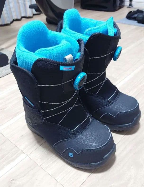 Burton キッズスノーボードブーツ 23〜25cm バートン　BOA