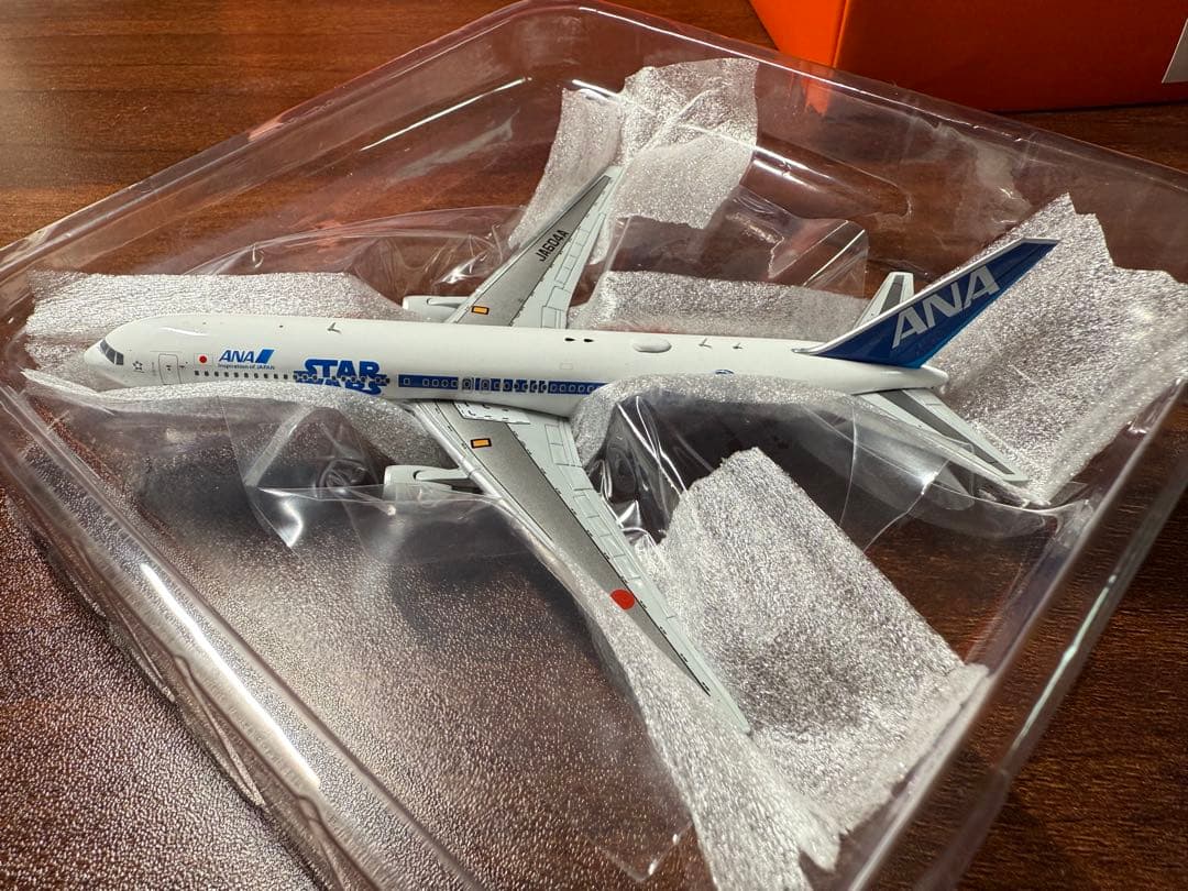 航空機・ヘリコプター JC Wings ANA B767-300ER JA604A 1/400