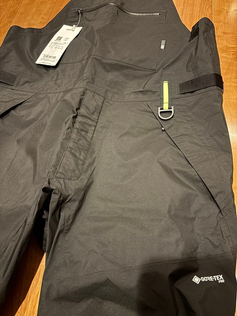 釣り専用設計　HELLY HANSEN アトラクターGORE-TEX Pro