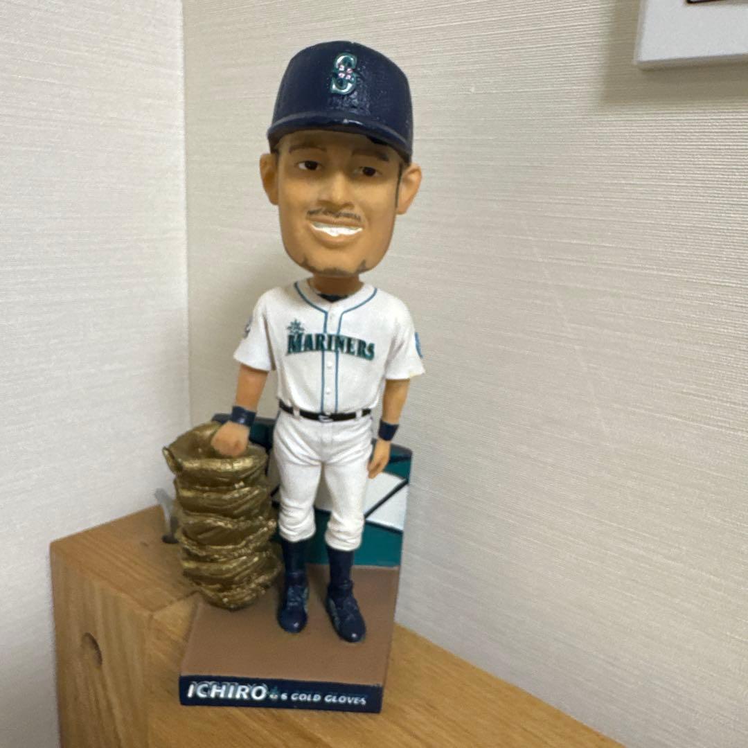【チケット半券付】イチロー 2007 ゴールドグラブ ボブルヘッド FSN 箱付