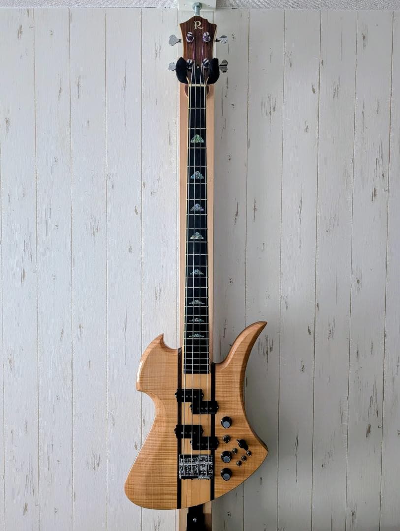 美品 B.C. Rich Mockingbird Bass スルーネック ベース