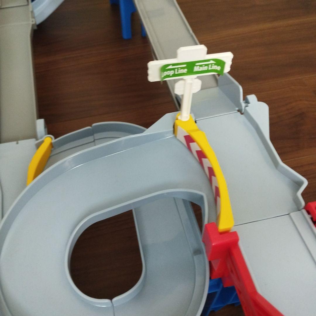 コースがのび〜る！2WAYにぎやか高速どうろ　ツインコースやまみちドライブ