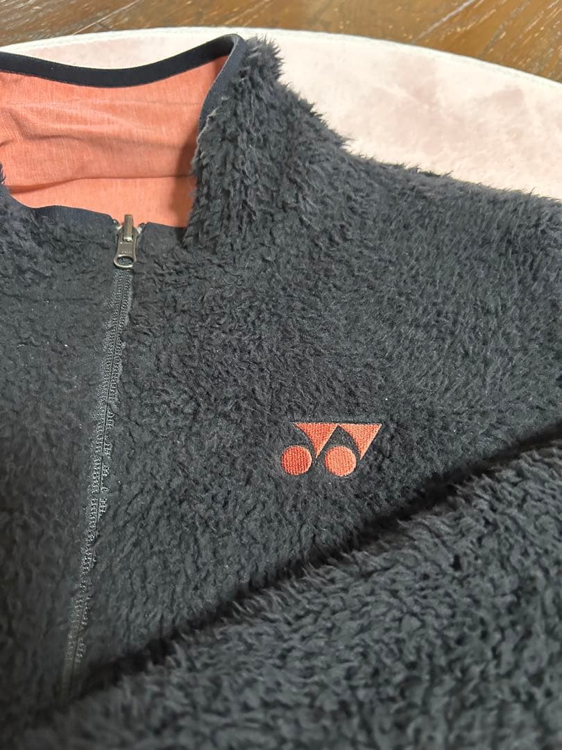 YONEX ボアリバーシブルジャケット　オレンジブラウン