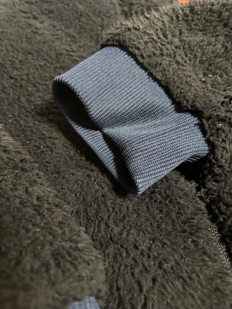 YONEX ボアリバーシブルジャケット　オレンジブラウン