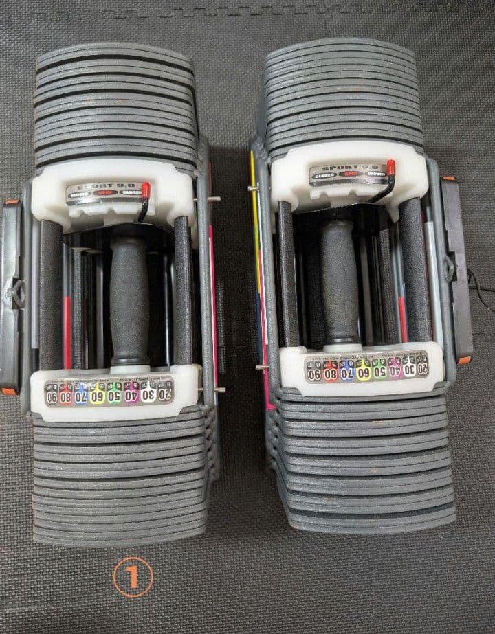 可変式ダンベル 90ポンド(約41kg)　①