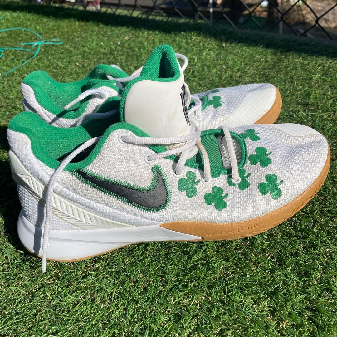 Nike Kyrie バスケットボールシューズ　27.5 NBA セルティックス