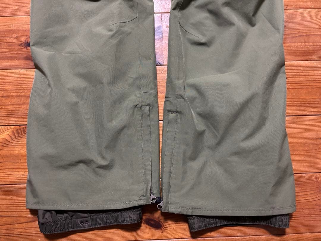 BURTON GORE-TEX ビブパンツ L オリーブグリーン