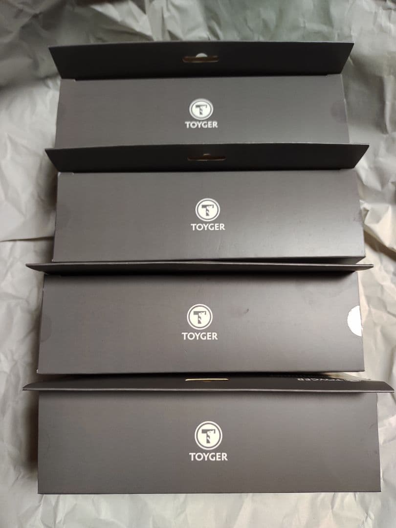 3色4個セットTOYGER DeckSlimmer デッキケース