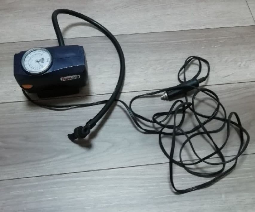 エアーコンプレッサー