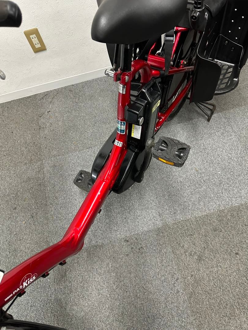 3人乗り電動自転車　ヤマハパスKISS 20インチ　子供乗せシート付き　お買い得