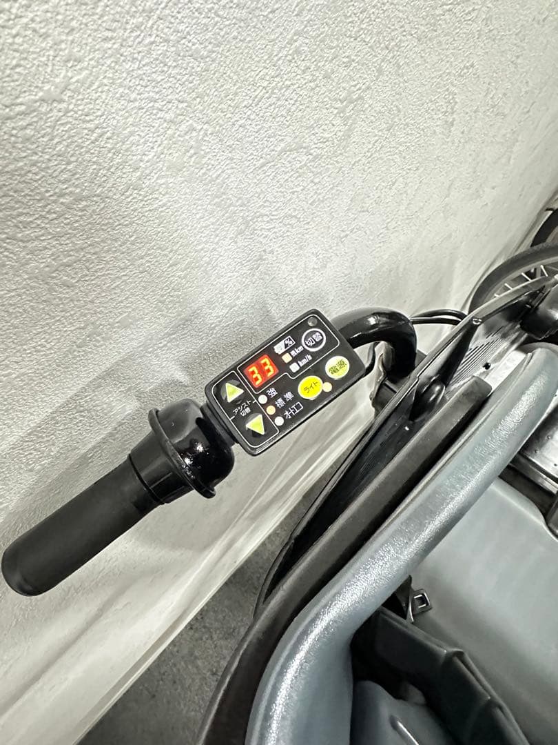 3人乗り電動自転車　ヤマハパスKISS 20インチ　子供乗せシート付き　お買い得