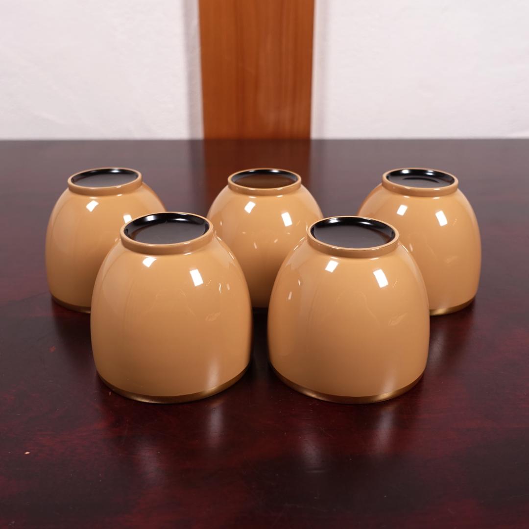 輪島塗 銘苑 千茶荘謹製 白漆 金縁 湯呑 ぐい吞 5客 共箱