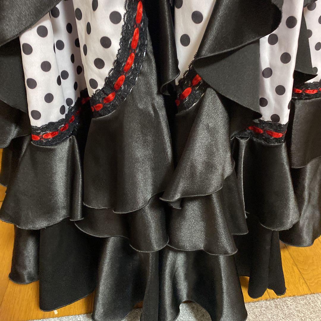 フラメンコ ドレス　白地✖️黒の水玉　アトリエ喜美恵