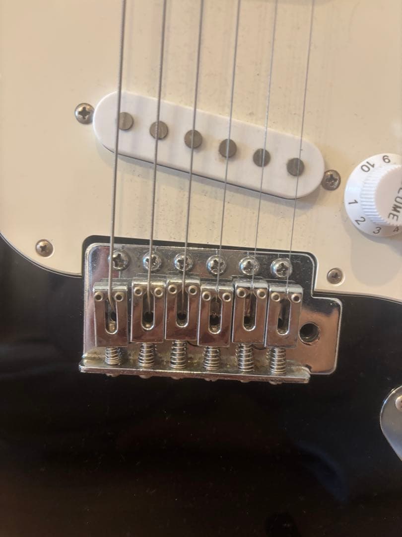 ブラックエレキギター シングルコイル