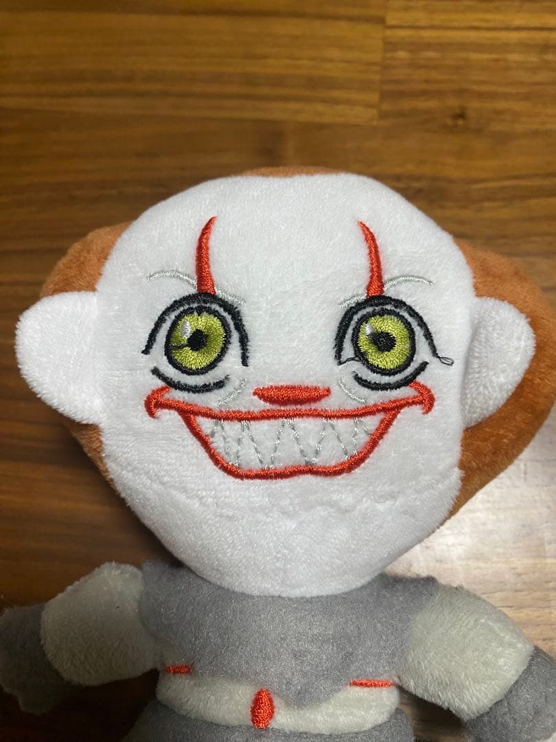 【廃盤・海外流通】IT ペニーワイズ ホラー スクイーズトイ コレクター向け