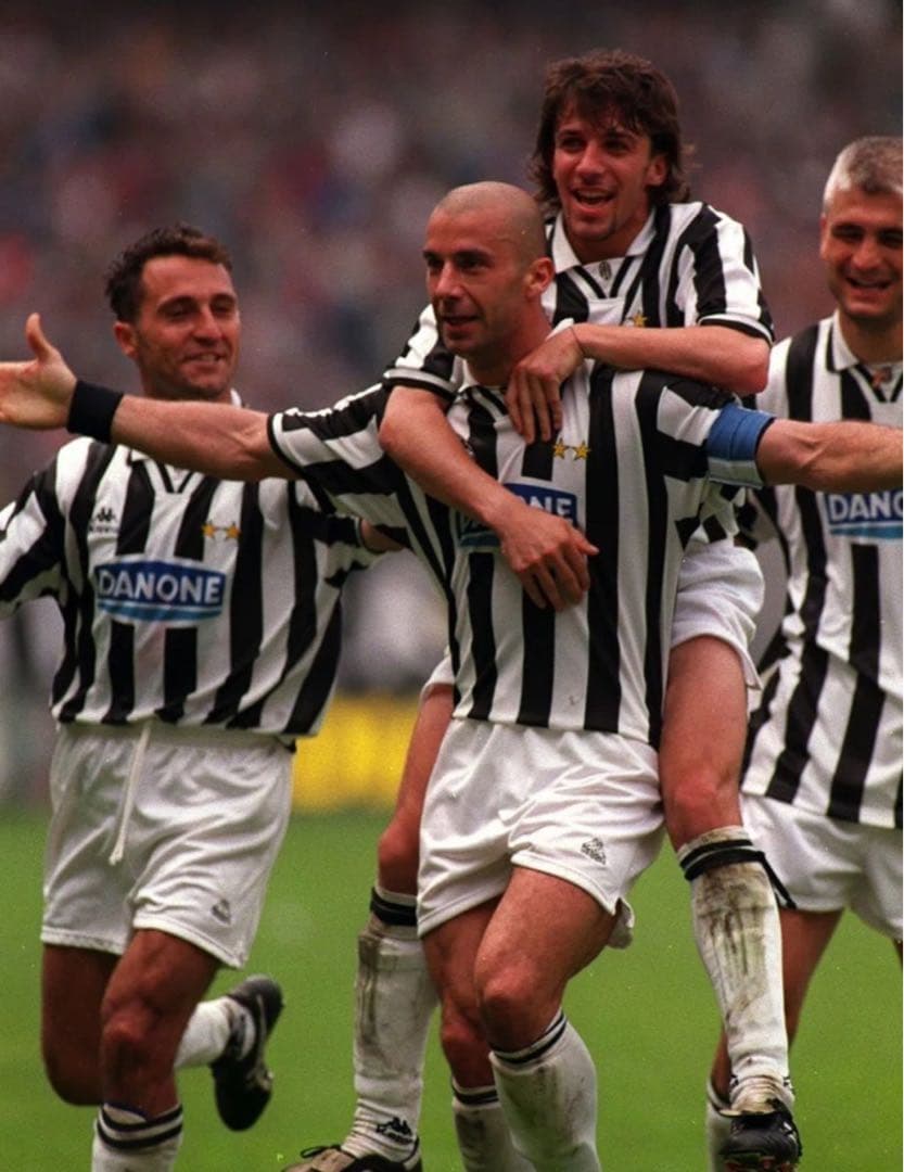 ユベントス JUVENTUS ユニフォーム kappa Lサイズ