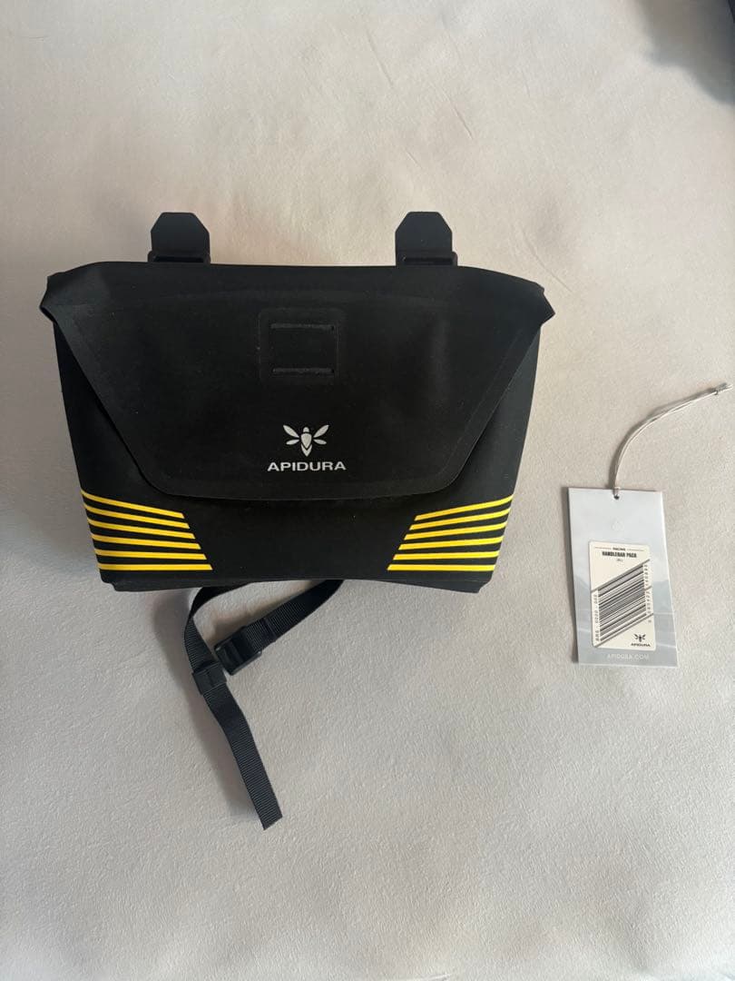 APIDURA レーシング・ハンドルバーバッグ（2L）