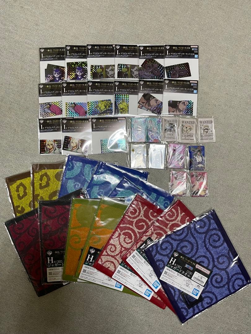 ワンピース　くじ　フィギュアセット