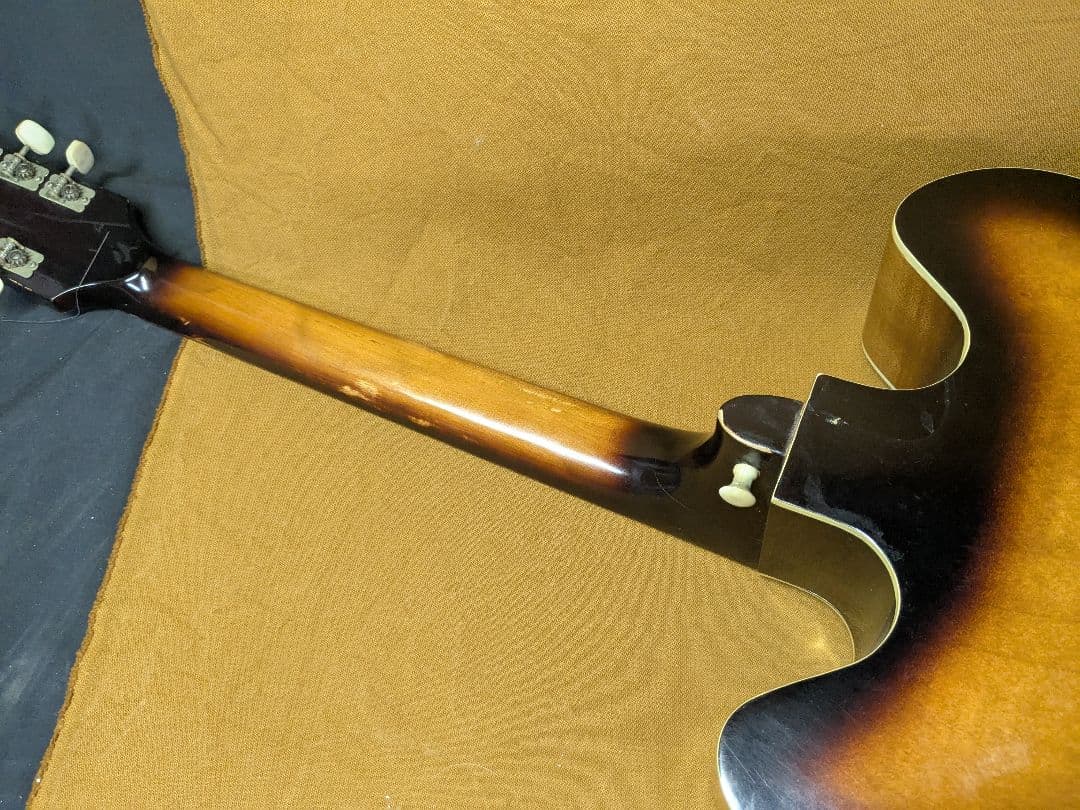 Y*様 テスコ　ep-17 TEISCO　EP-17 エレキギター　フルアコ　ジ