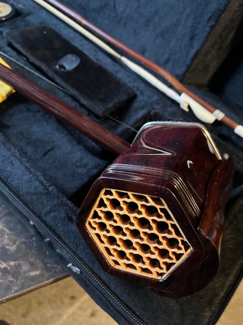 二胡、中国楽器、中国弦楽器、中国民族楽器