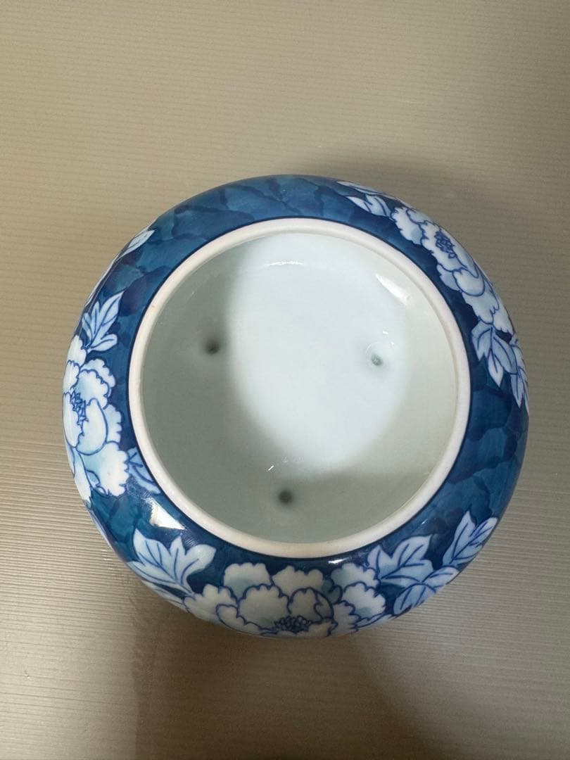 2262 有田焼　弥左エ門 外濃牡丹 色絵　獅子　香炉