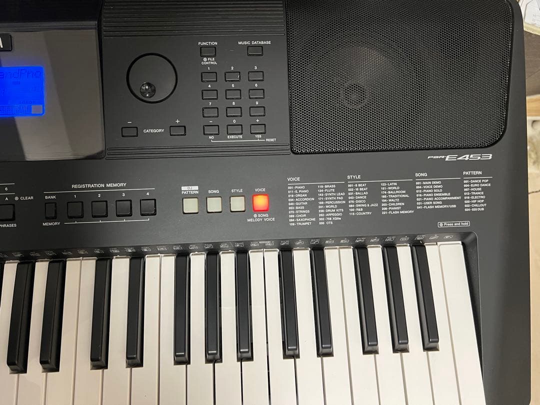 即発送 YAMAHA PSR-E453 61鍵　アダプター　スタンド カバー付き