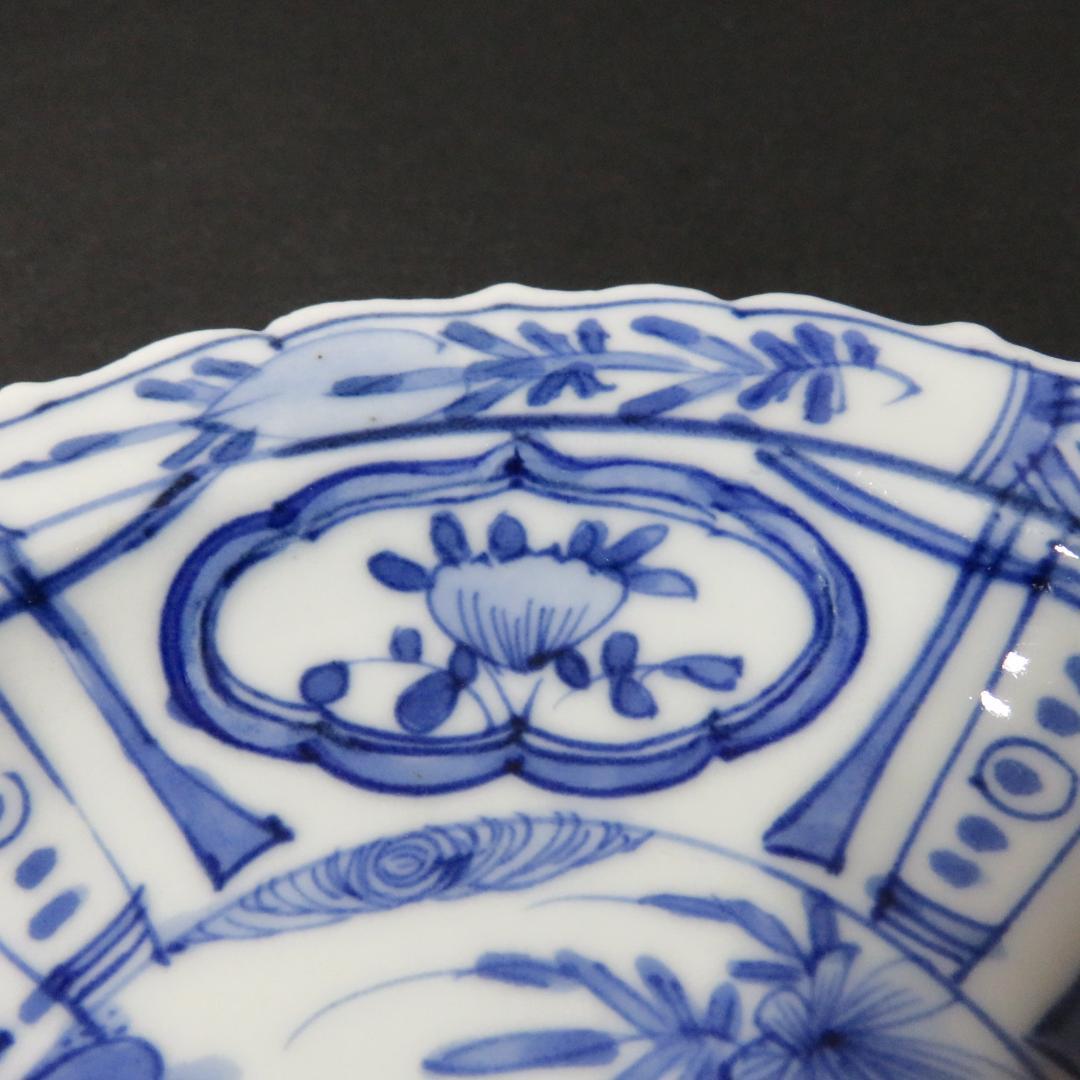 染付 小皿 皿 古伊万里 飛蝗文様 江戸 歪み 欠け 芙蓉手 A傷少な目